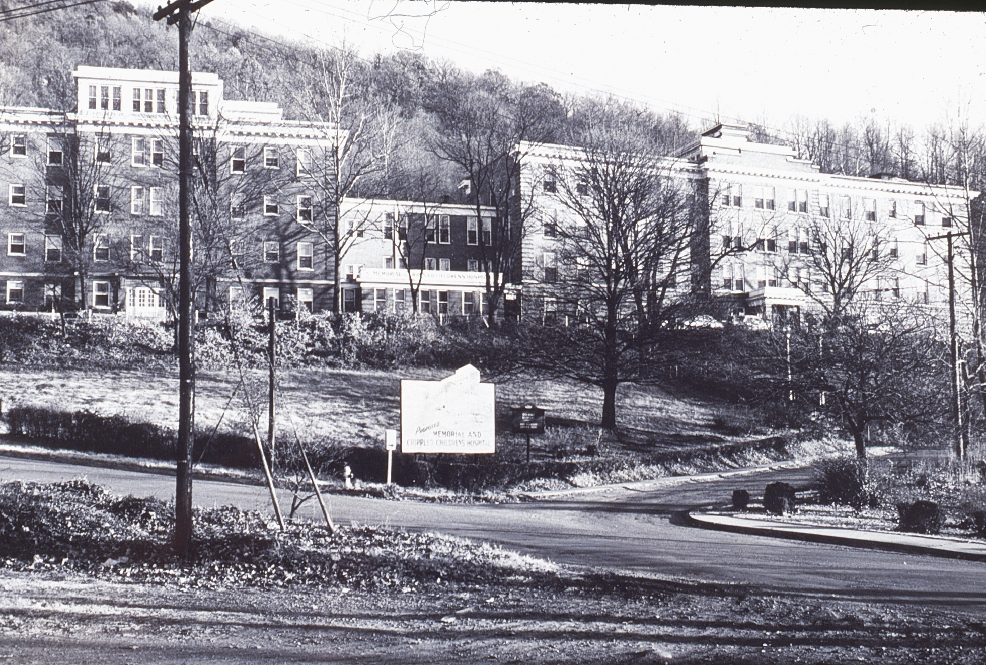 1949 picture of Roanoke Memorial and Crippled Children’s Hospital