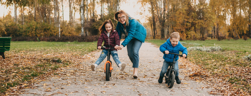 kids riding bikes