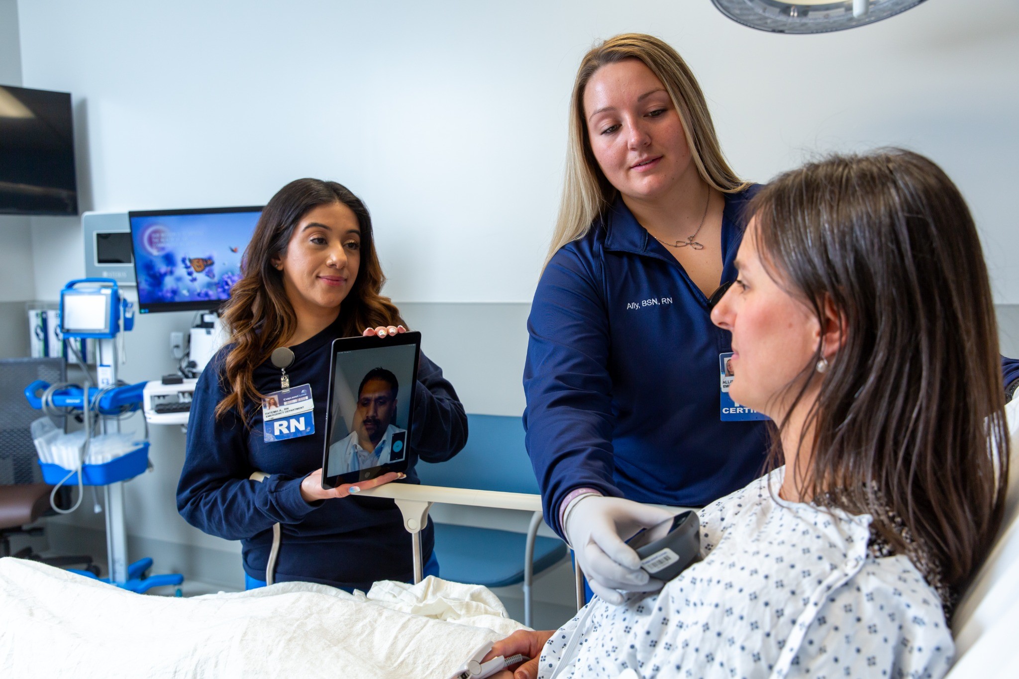 Patient video conference with nurses
